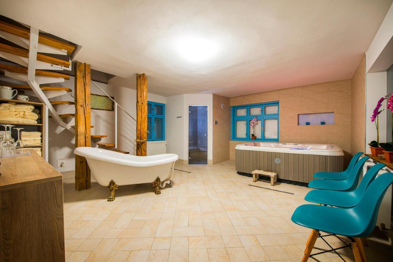 Penzion Ceresnovy Sad & Wellness Vysoke Tatry Ngoại thất bức ảnh