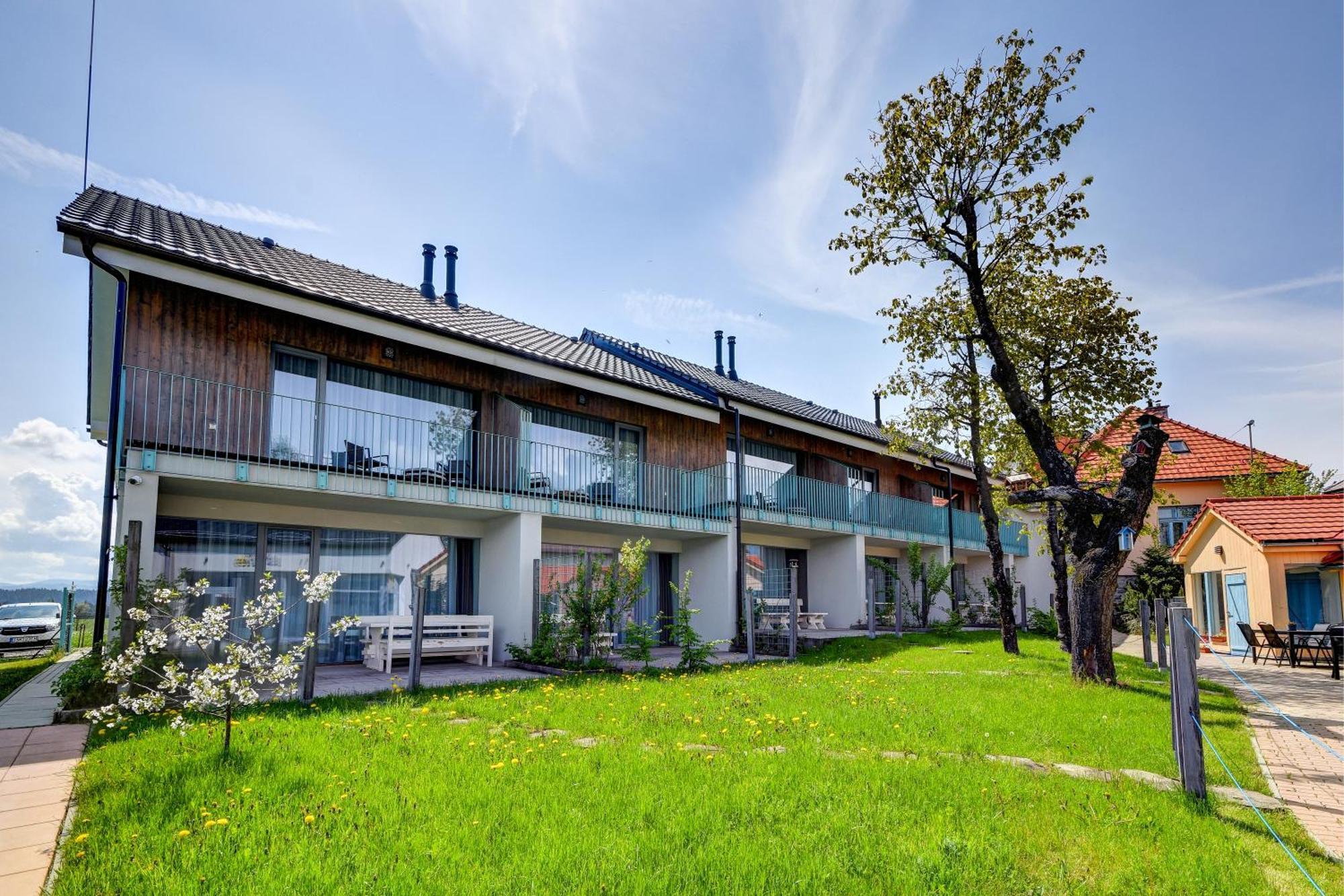 Penzion Ceresnovy Sad & Wellness Vysoke Tatry Ngoại thất bức ảnh