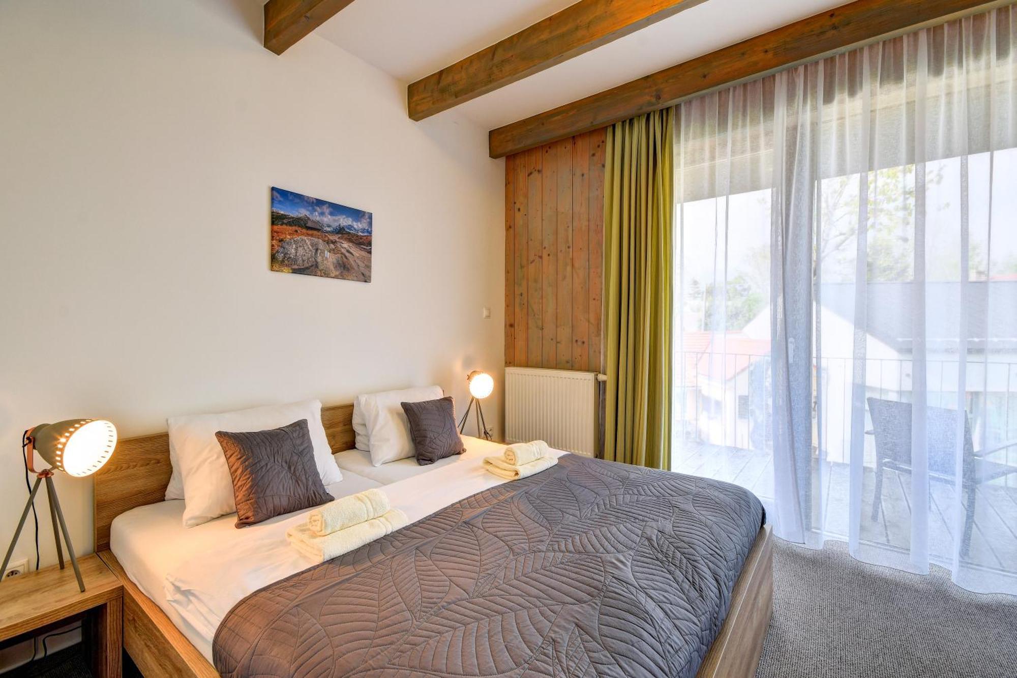 Penzion Ceresnovy Sad & Wellness Vysoke Tatry Ngoại thất bức ảnh