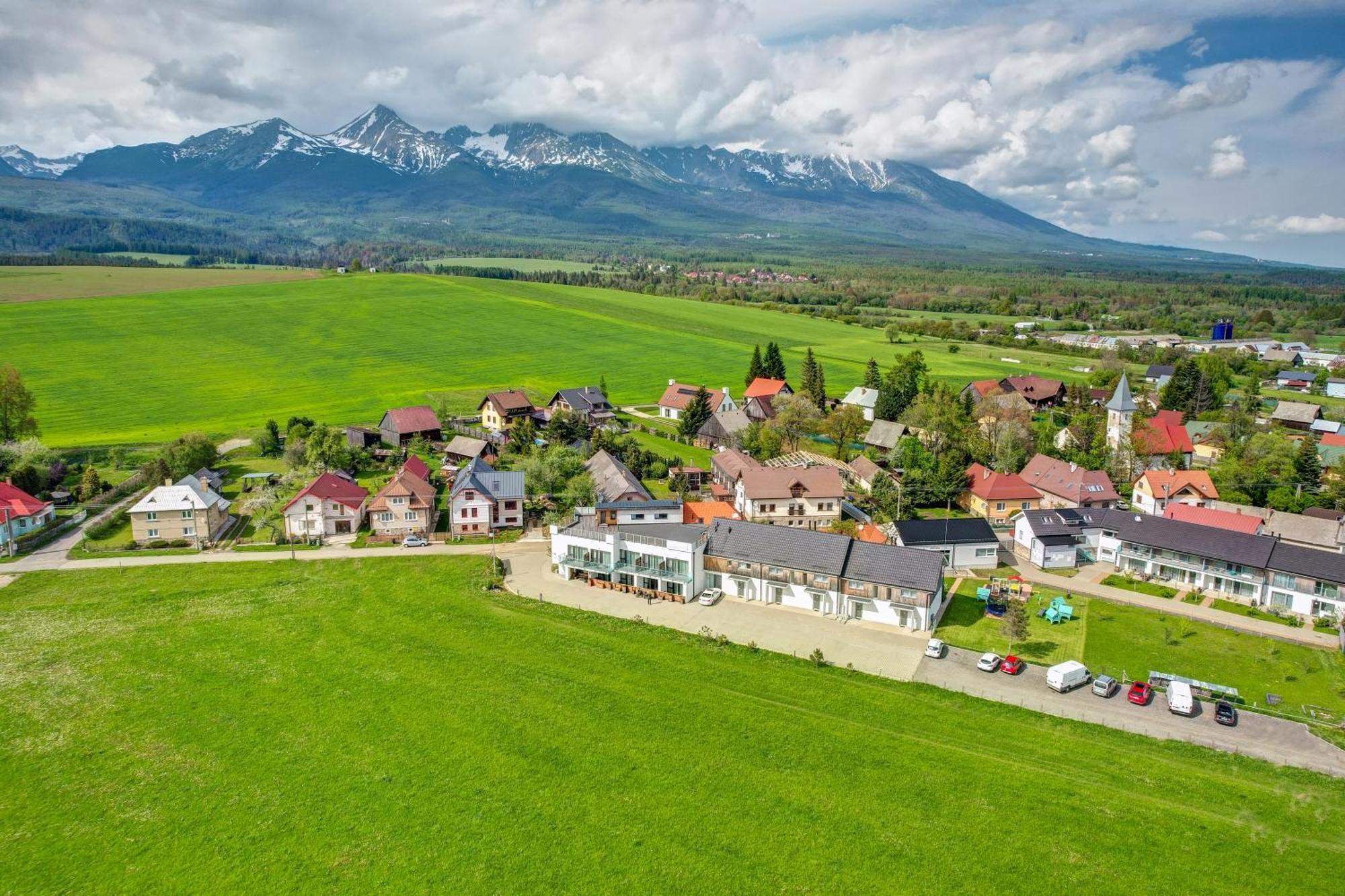 Penzion Ceresnovy Sad & Wellness Vysoke Tatry Ngoại thất bức ảnh