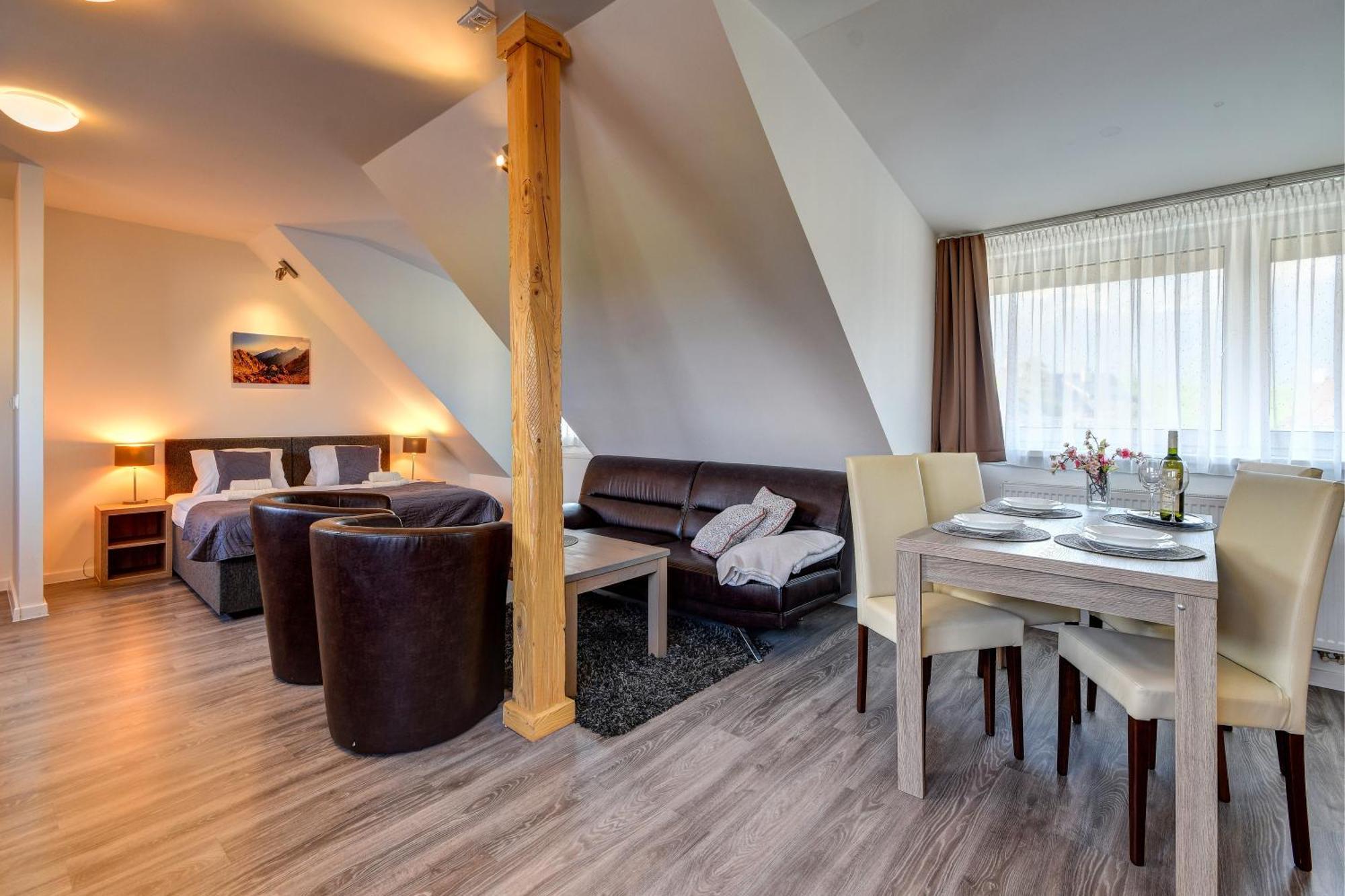 Penzion Ceresnovy Sad & Wellness Vysoke Tatry Ngoại thất bức ảnh