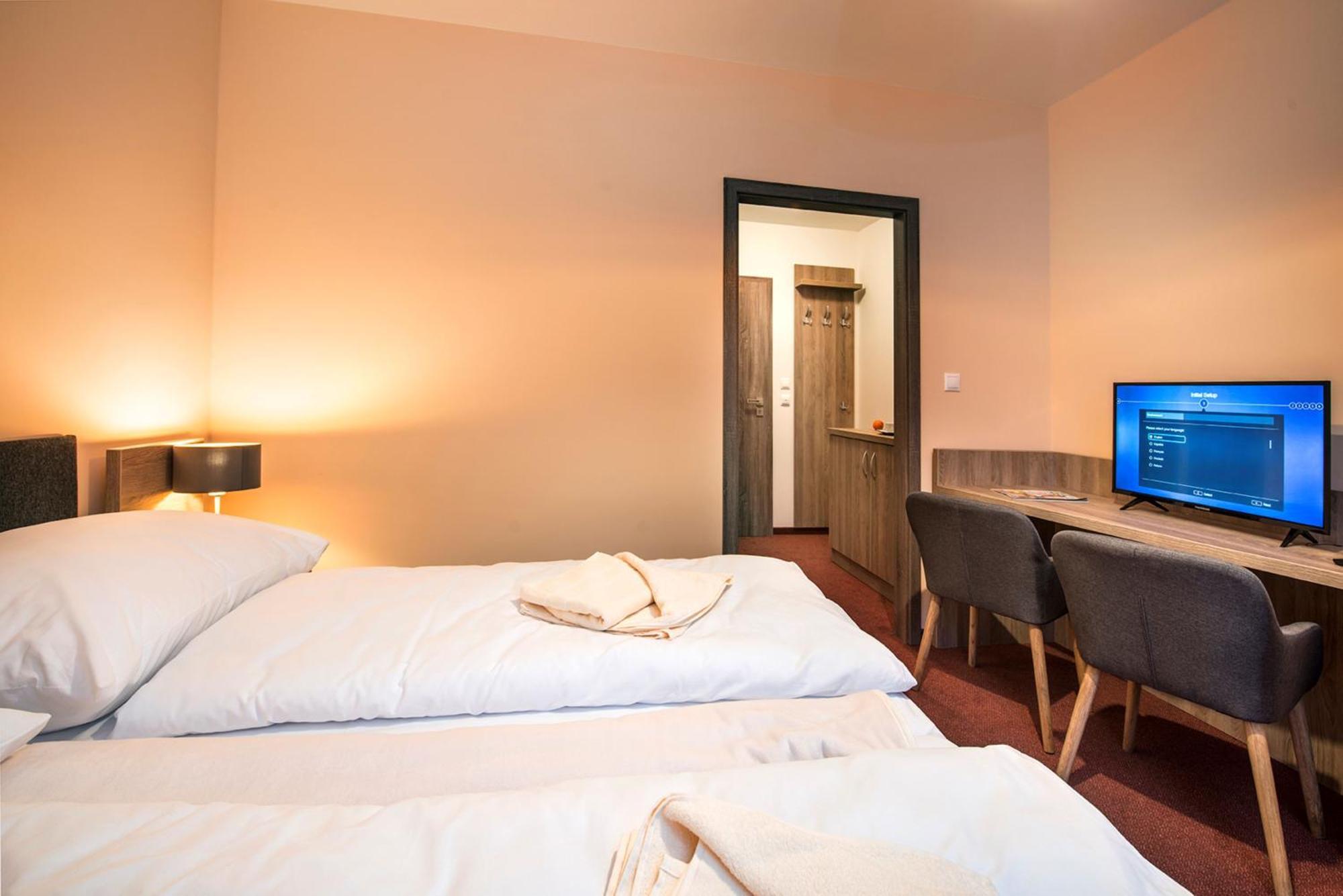 Penzion Ceresnovy Sad & Wellness Vysoke Tatry Ngoại thất bức ảnh
