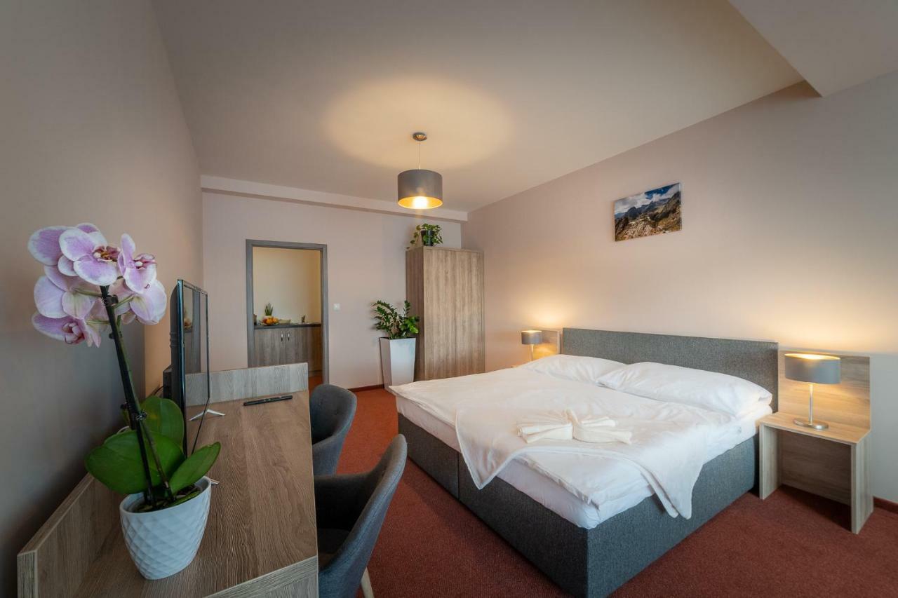 Penzion Ceresnovy Sad & Wellness Vysoke Tatry Ngoại thất bức ảnh